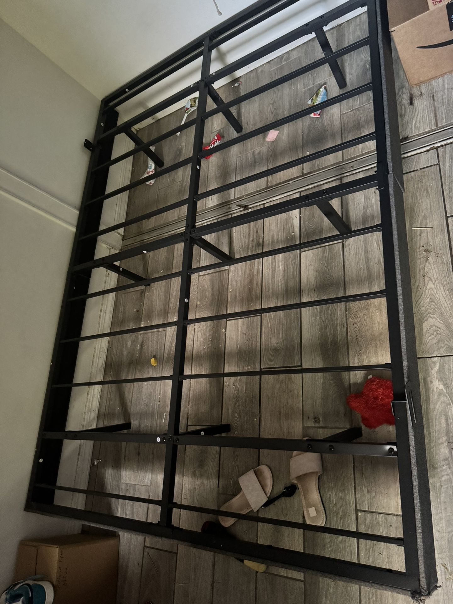 Full Size Metal Bed Frame 