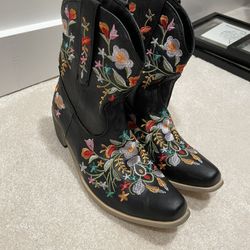 Vintage Flower Boots