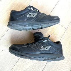 SKECHERS Go Run Ultra Size 12