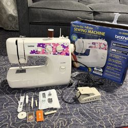 Brother LS2000 Sewing Machine + Accessories 