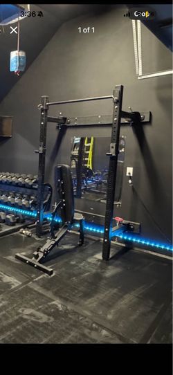 Squat rack