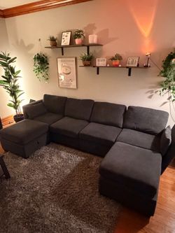 6 Piece Modular Couch (FREE)
