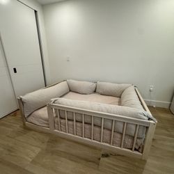 Toddler Montessori Bed With Mattress And Cushions 