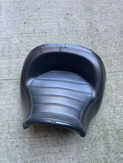 Can-Am Spyder F3 S OEM Front seat Used
