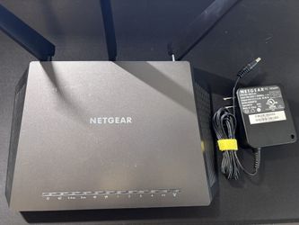 Netgear Nighthawk AC1900 4-port Gigabit Wireless AC Router R7000