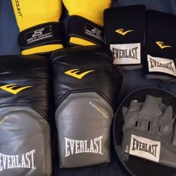 Barely Been Used Boxing Gloves