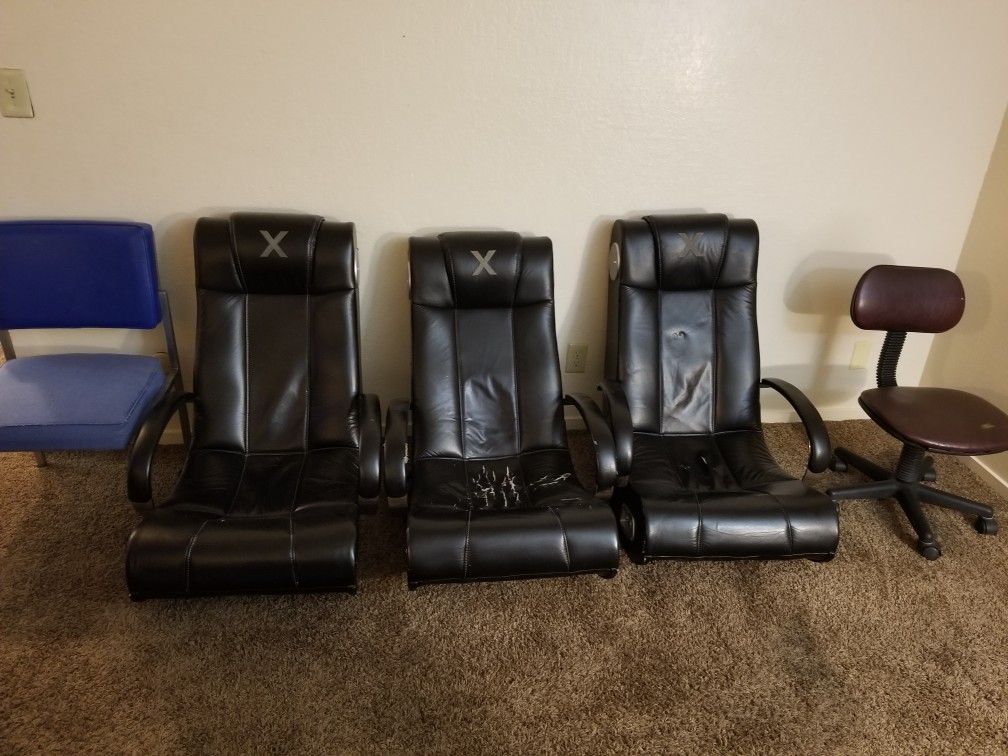 ALL 3 LEATHER GAMING CHAIRS FOR ONLY $30 (TODAY ONLY)