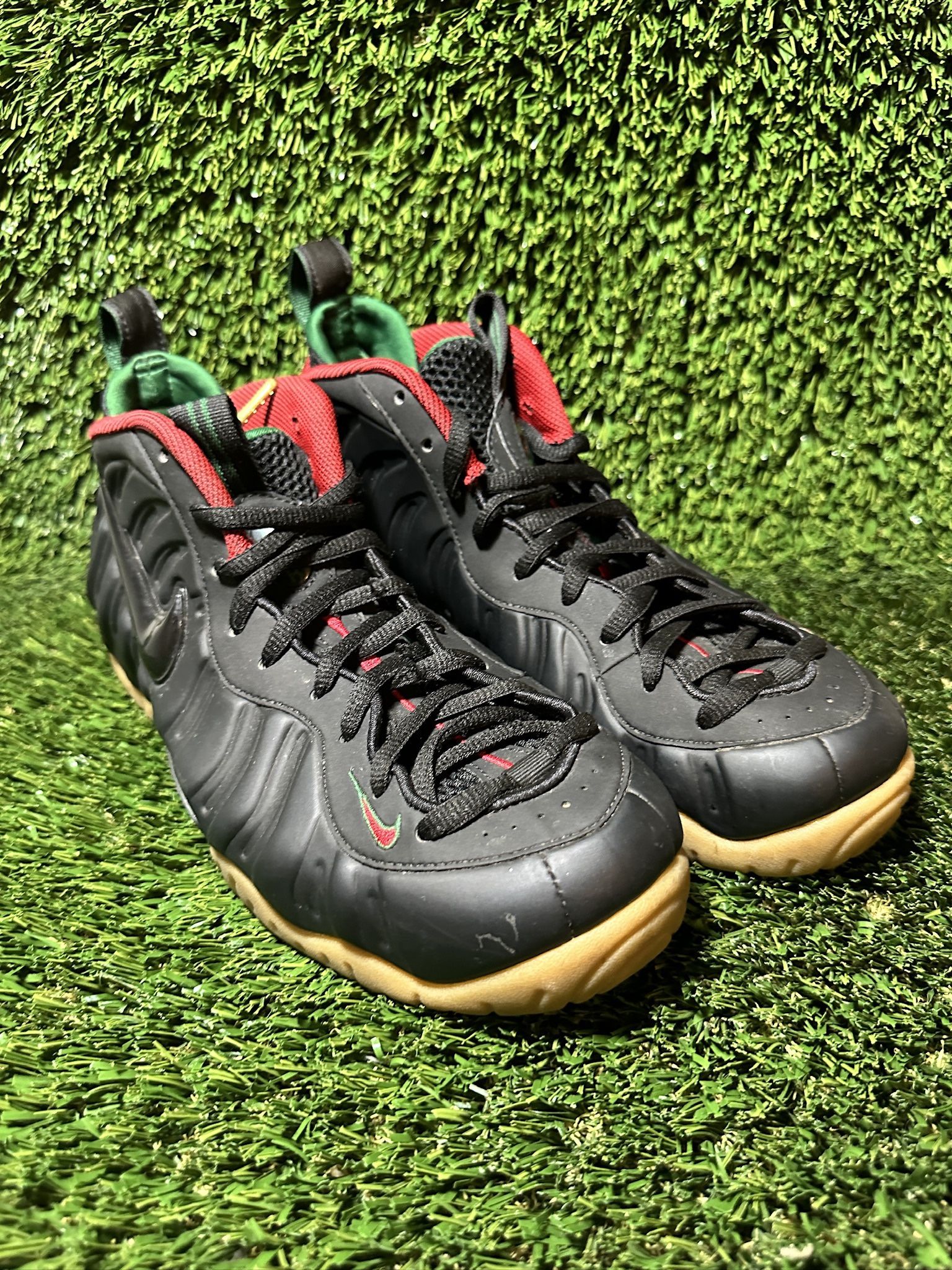 Nike Air Foamposite Pro Gucci 624041-004 Size 9.5 Black Red Green Brown