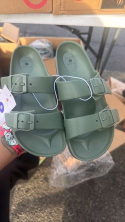Shade & Shore Double Buckle Slide Sandals