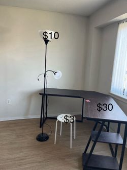 Moving out sale - L type desk in excellent condition