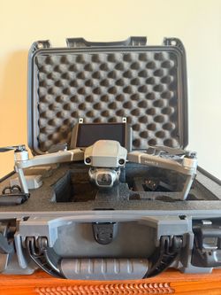 DJI Mavic 2 Pro w/ Smart Controller & Hard Case