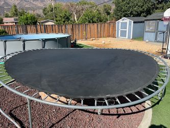 Trampoline