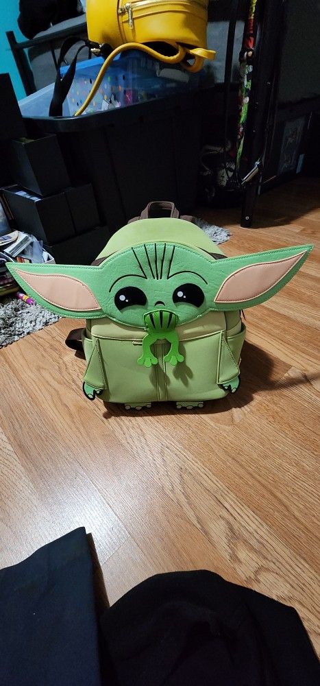 Star Wars Mandalorian The Child Baby Yoda Loungefly Mini  display picture 2