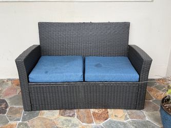 Wicker loveseat