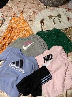 Size S-M 6-7 GIRLS CLOTHING