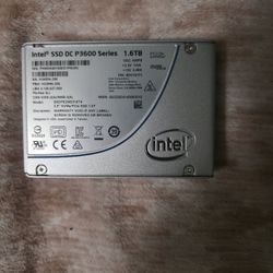 Intel SSD DC P3600 Series 1.6TB (Model SSDPE2ME01674)