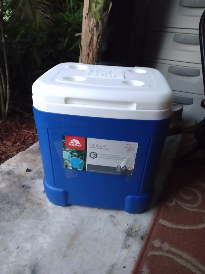 Brand New Ex Ex Larg Cooler 15 Firm Look My Post Great Deals