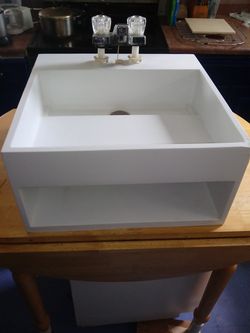 Above counter bathroom sink