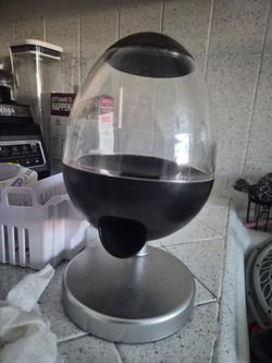 Candy dispenser