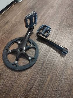 Two-piece fixie/single speed bike crankset