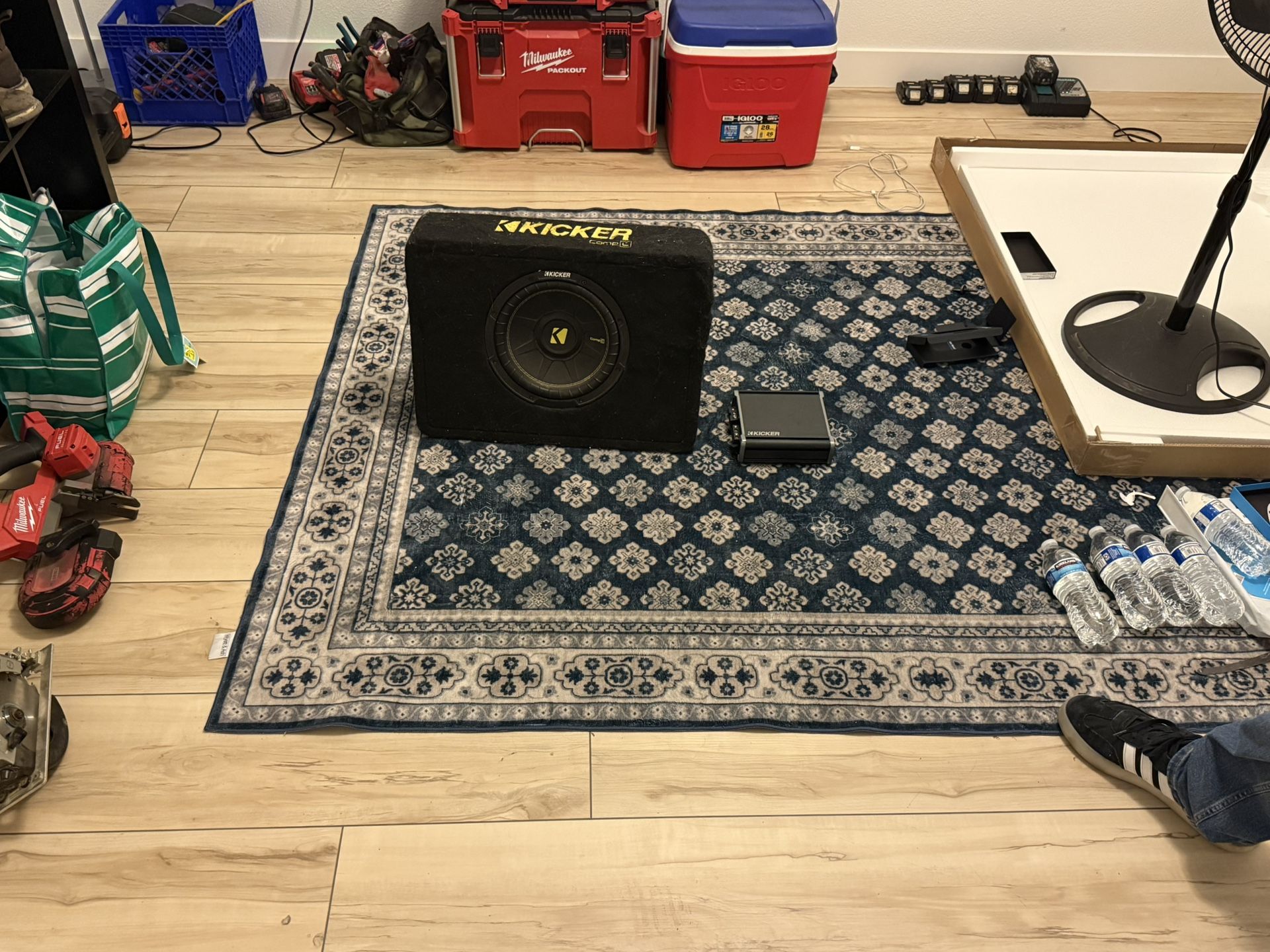 Kicker And Amp