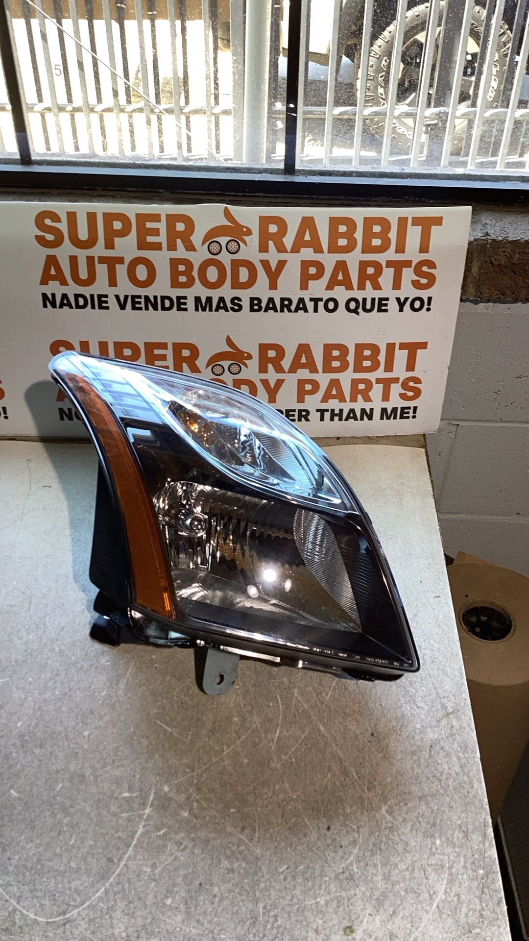 2010 Sentra Passenger Headlight Original 2012 