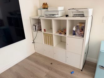 White Cube Storage Shelving Unit with Doors