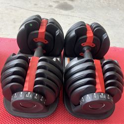 ‼️New pair of 52.5lb adjustable dumbbells. New in 📦 SET OF 2