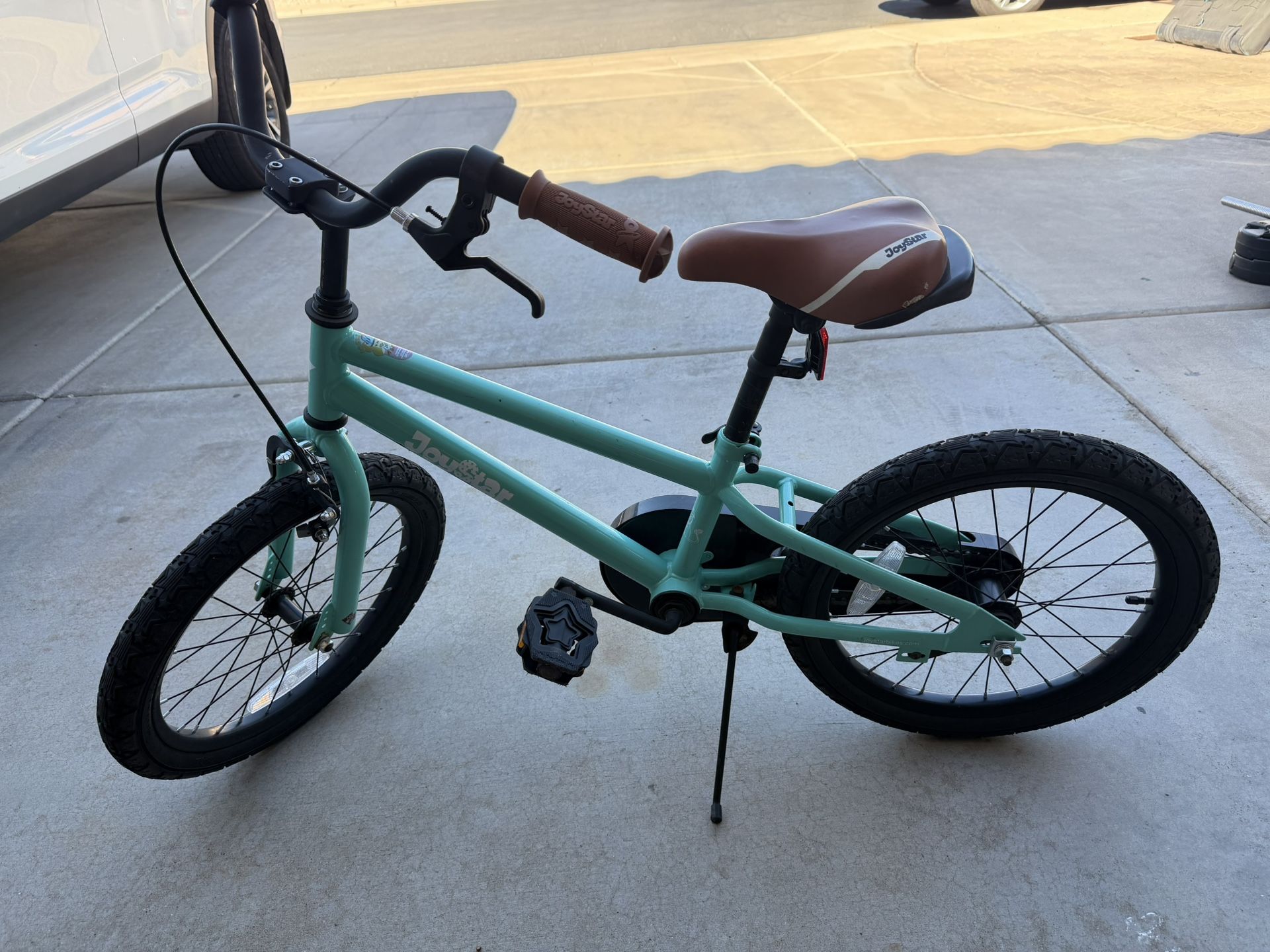 Joystar 18in Bike Like New