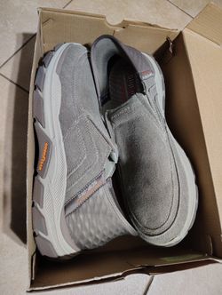 Skechers Men's Respected-Holmgren Loafer,  Size 13 Wide