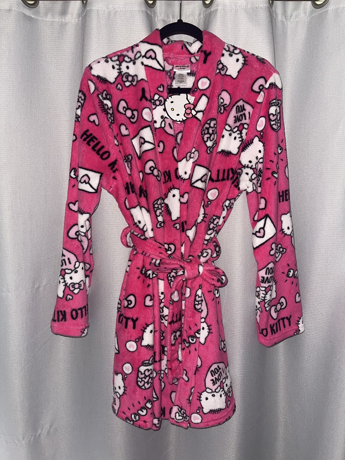New Hello Kitty & Dear Daniel Valentine's Robe❤️