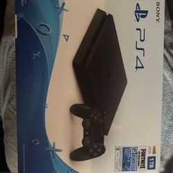 -Brand New Rare Sealed Neo Versa Fortnite Bundle PS4 Slim 1TB-