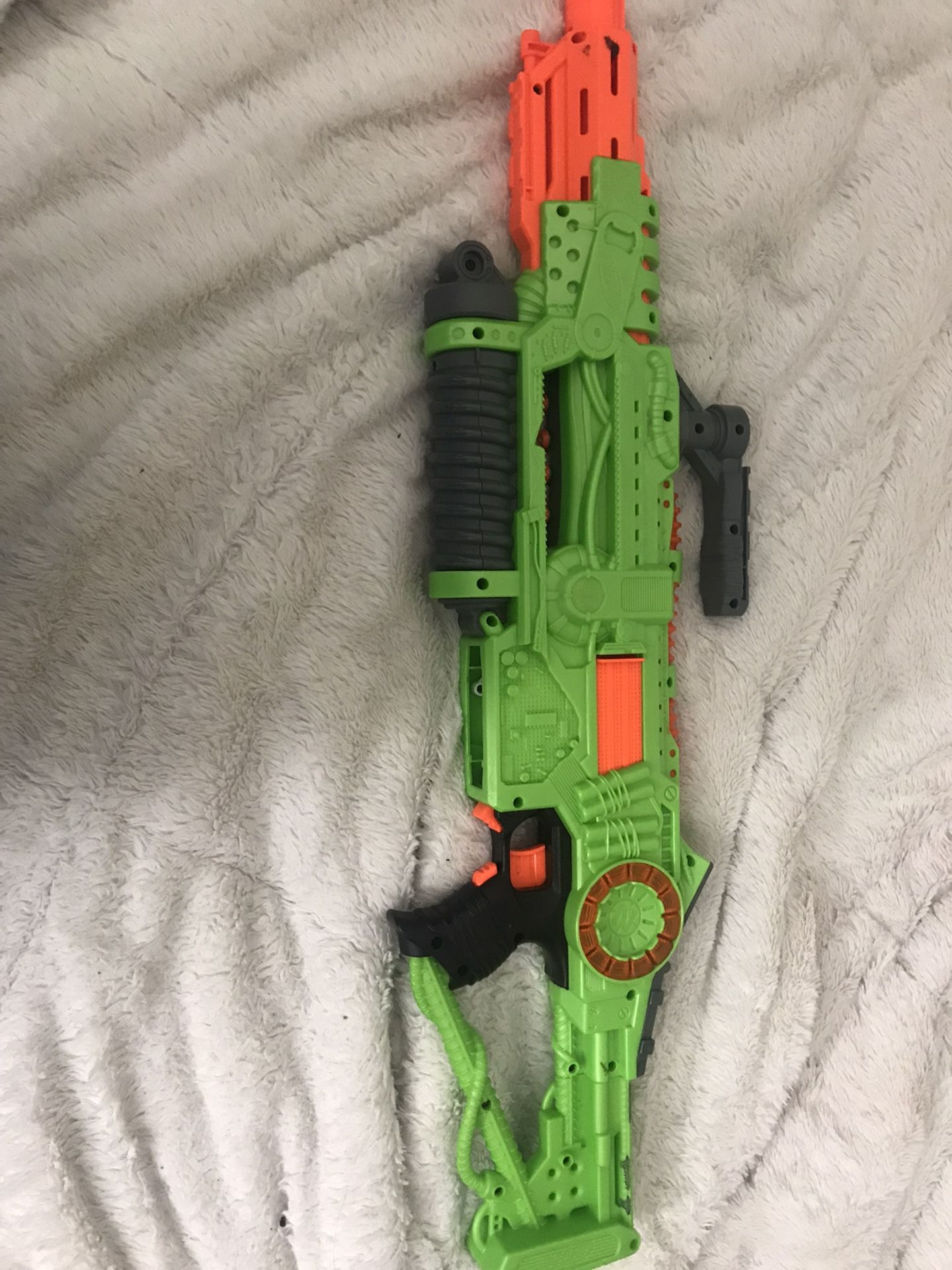 Gently Used Nerf Gun 