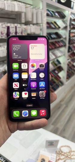 iPhone 11 Pro Max 256Gb + *Unlocked* + *With Warranty* + *No Face I’d* + *With Charger*