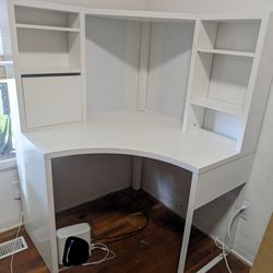 Ikea MICKE Corner Desk