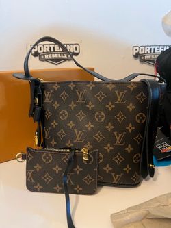 Woman’s tote bag