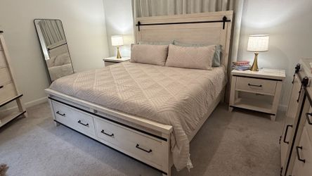 King size bedroom set