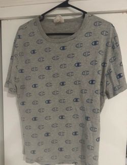 Champion  adult medium shirt