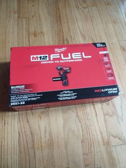 Milwaukee M12 impact