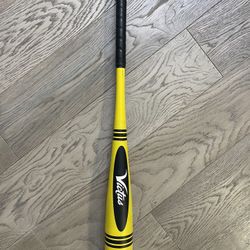 Victus Yellow Crayon Bat