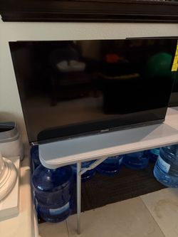 2 Hisense 32” Smart Android TV 32H5500G – HDMI