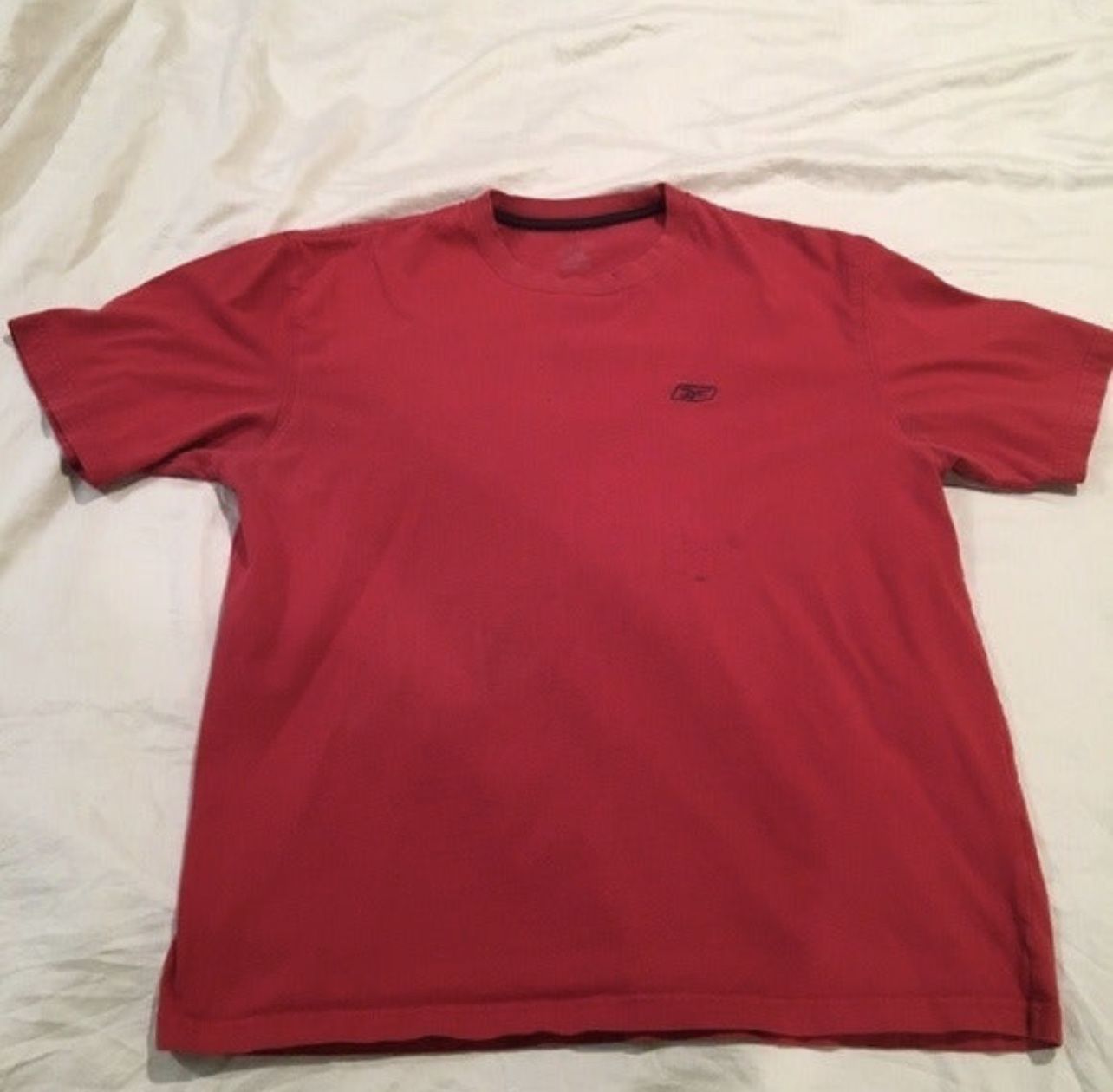 Mens Red Reebok Short Sleeve T-Shirt Size Large NO MEETUPS