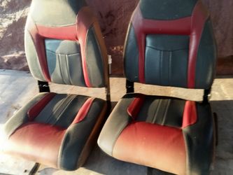 Boat seats