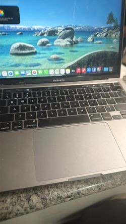 Apple MacBook Pro Laptop
