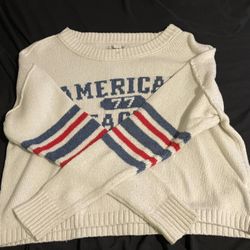 American Eagle Sweatshirt (15$)