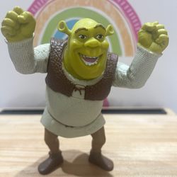 SHREK  6 INCH SOLID FIGURE FROM  2007 - MCDONALDS