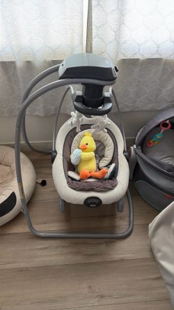 Graco baby swing