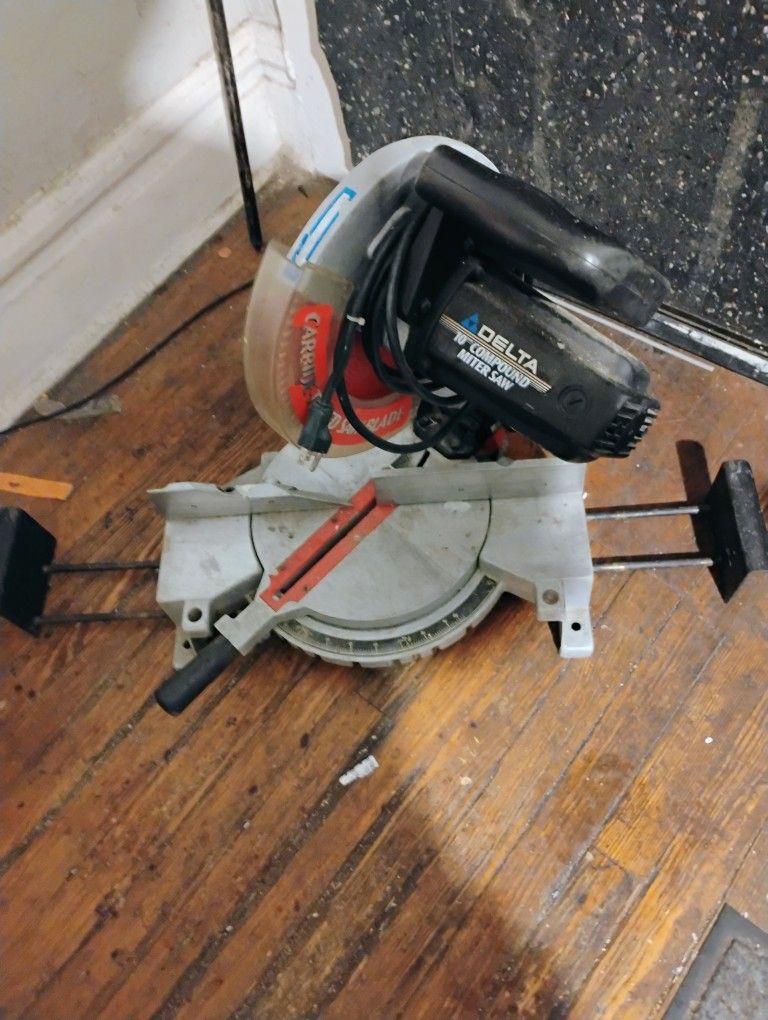 Delta 10 Inch Compound Miter Saw