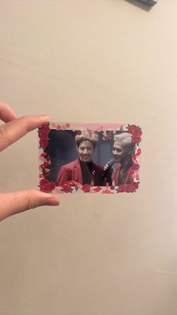 decorated card holder , toploader