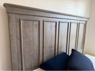 King bed